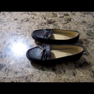Michael Kors NWOB leather slip on loafer shoes 6.5